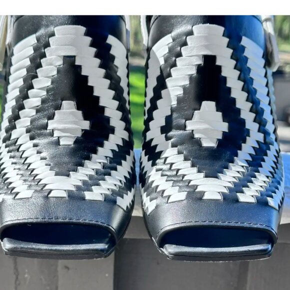 Colville Heels IT40 - Picture 8 of 12